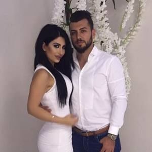 Meet your Posher, Aylin